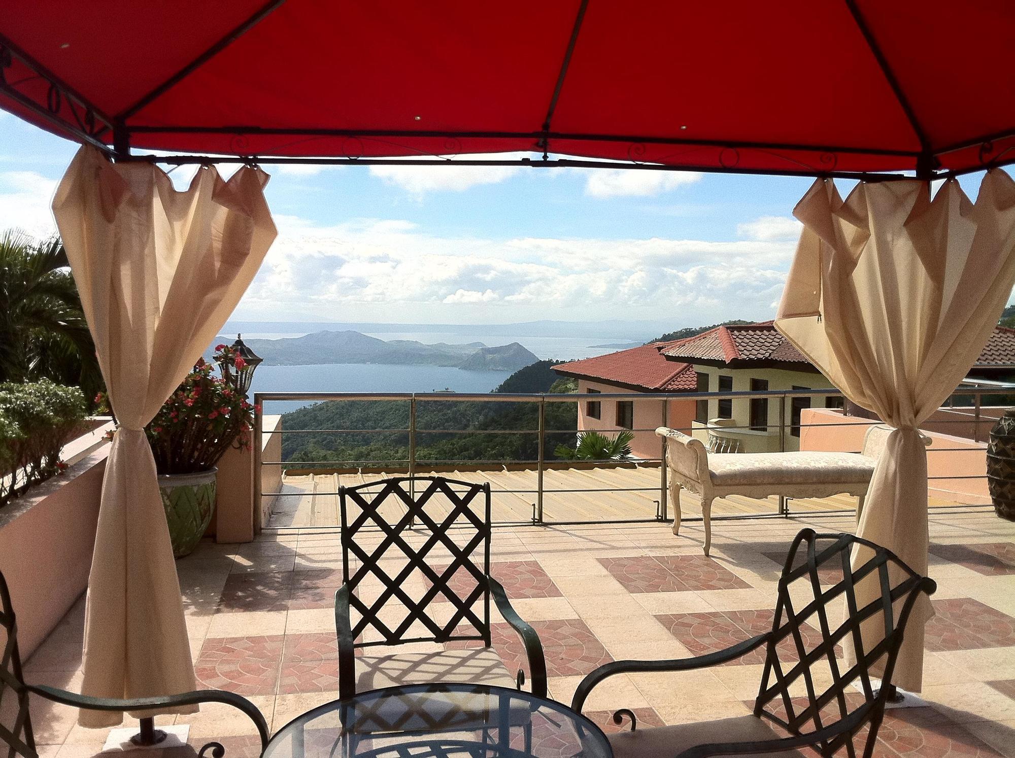 Villa Marinelli Bed And Breakfast Тагайтай Экстерьер фото